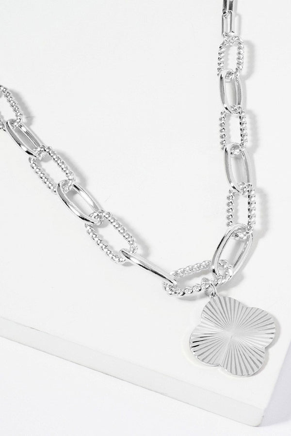 Silver Textured Metal Quatrefoil Chunky Chain Necklace