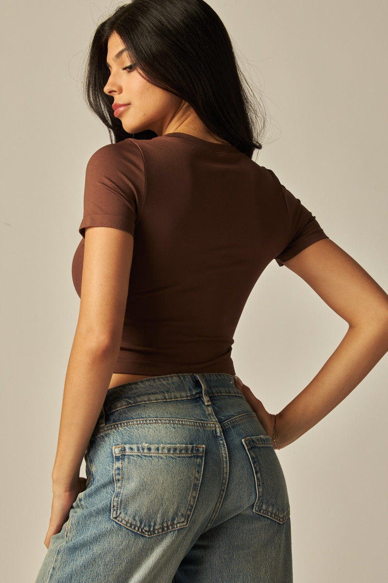 Best Deal Espresso Ultra-stretch Seamless Crew-neck Crop Top