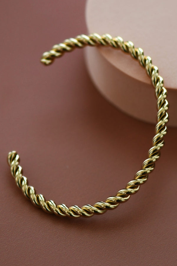 18K Waterproof Non-Tarnish Stainless Steel Cuff