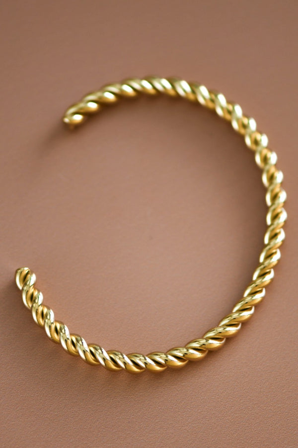 18K Waterproof Non-Tarnish Stainless Steel Cuff