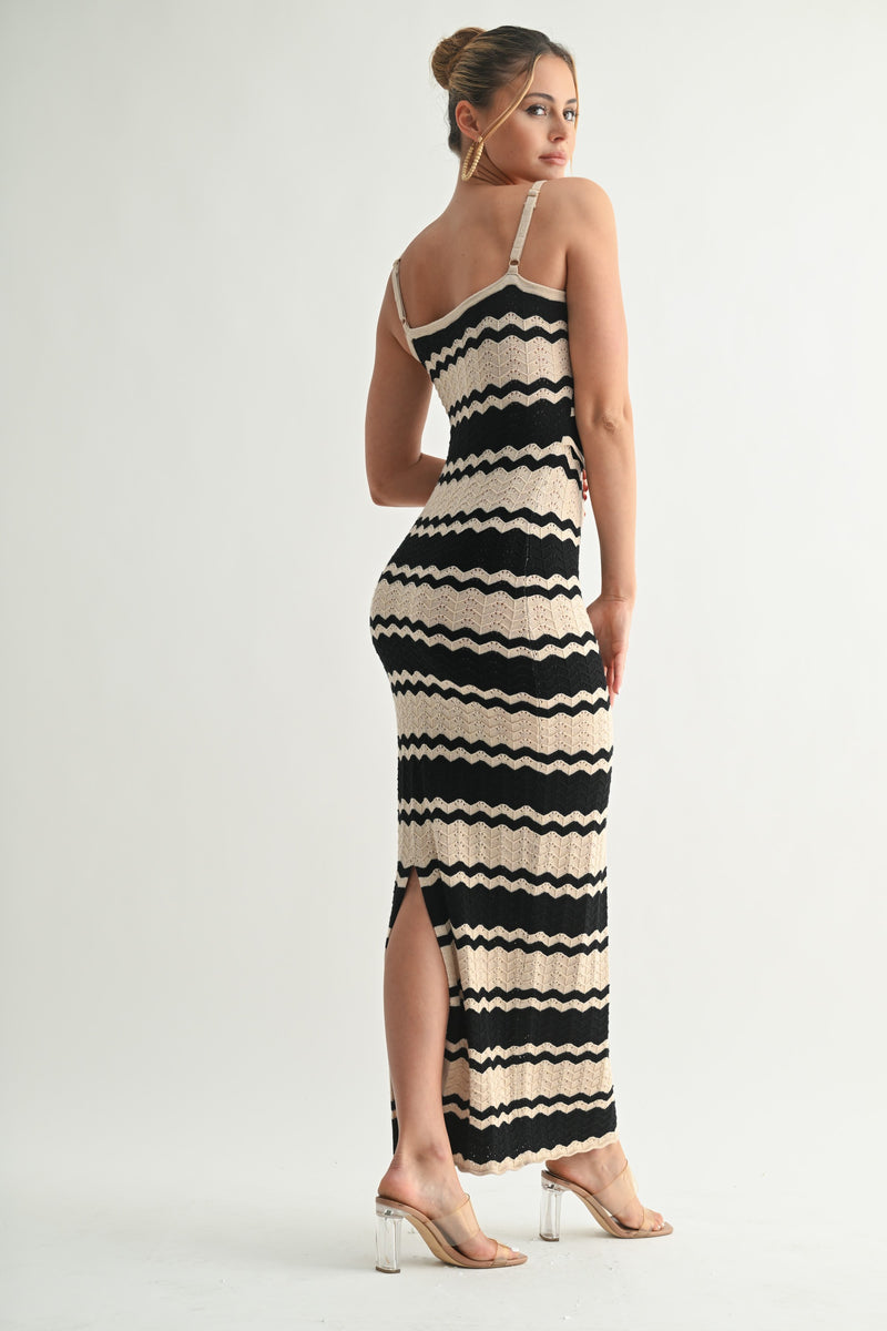 Zigzag Knit Ring-Front Midi Dress
