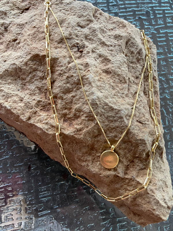 Vintage Gold Circle Layered Necklace
