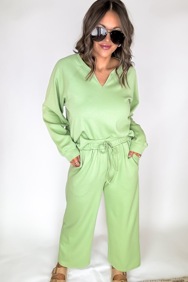 Relaxation Light Olive V-neck Sweatshirt