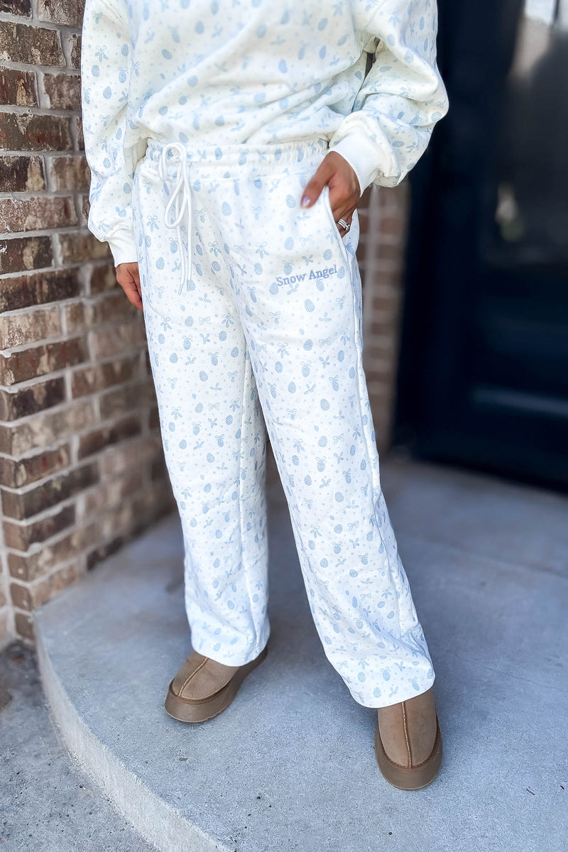 Le Lis Super Soft Snow Angel Sweatpants