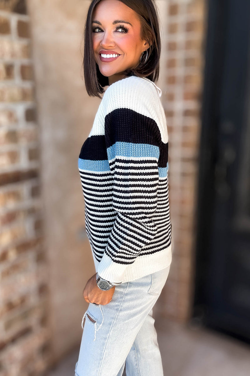 Eesome Striped Round Neck Sweater Top