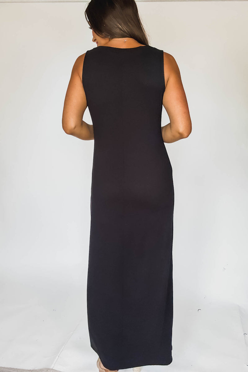 Sleeveless Black Flared Scoop Neck Maxi Dress