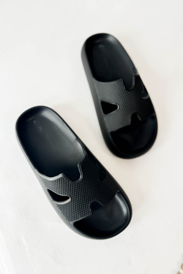 Wild Diva Black Slide Sandal