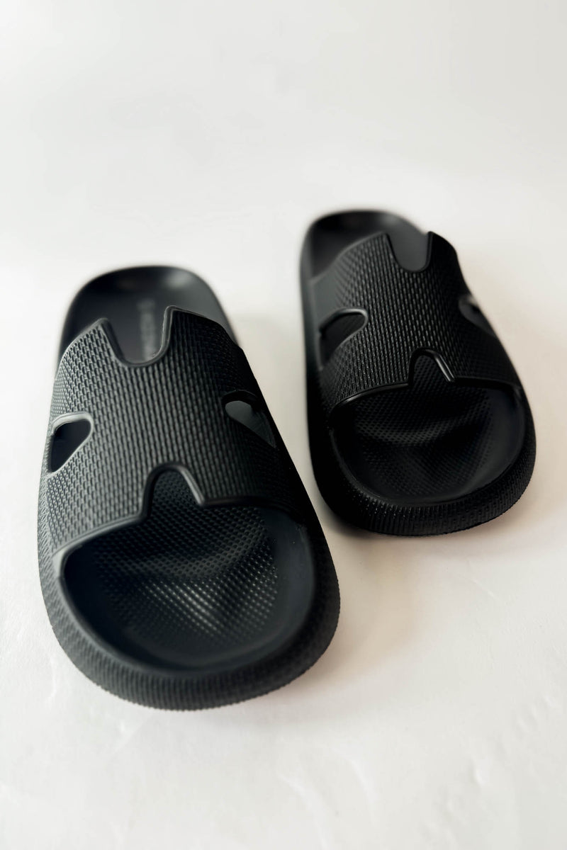 Wild Diva Black Slide Sandal