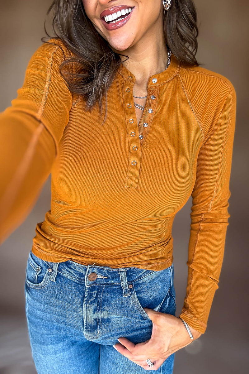 Essential Burnt Amber Long-sleeved Micro-ribbed Henley Top