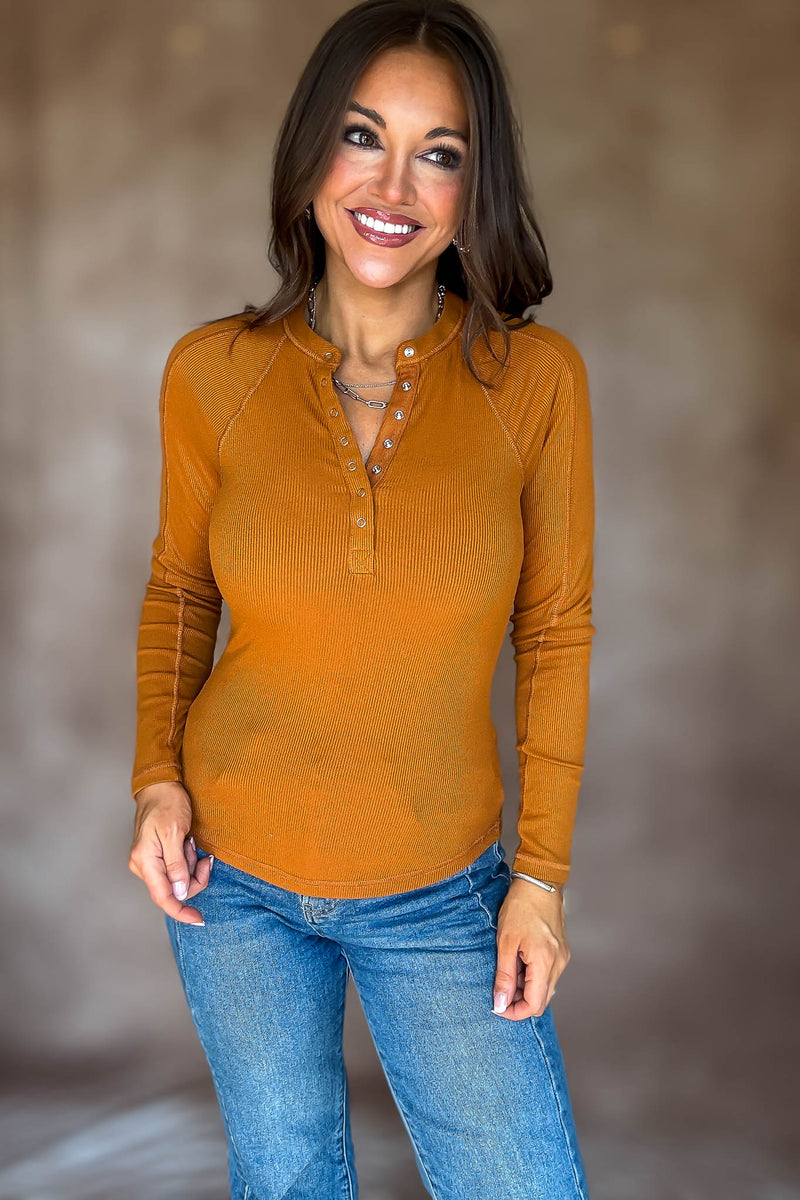 Essential Burnt Amber Long-sleeved Micro-ribbed Henley Top