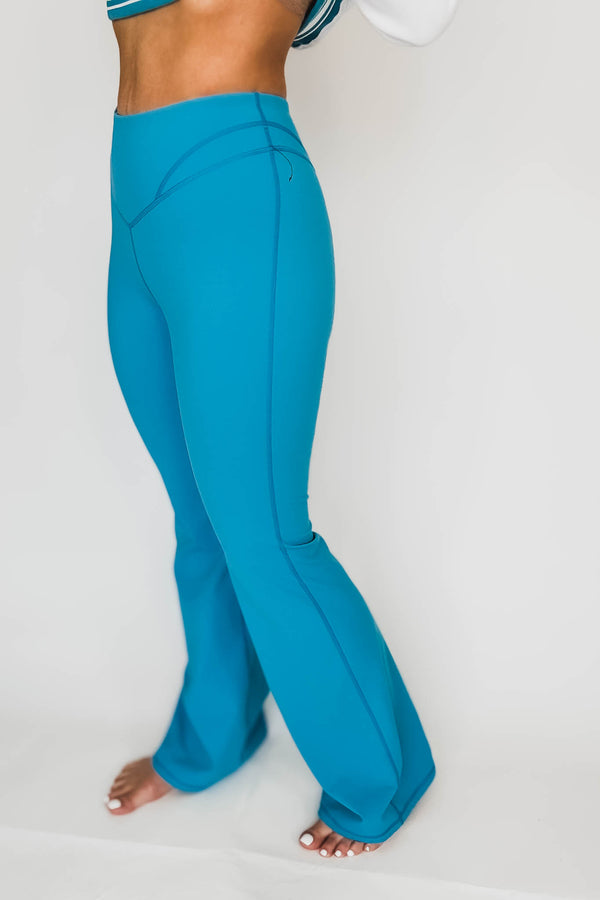 Contour Seam Blue Jay Leggings