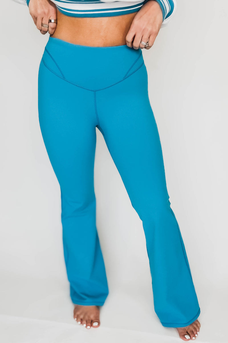 Contour Seam Blue Jay Leggings