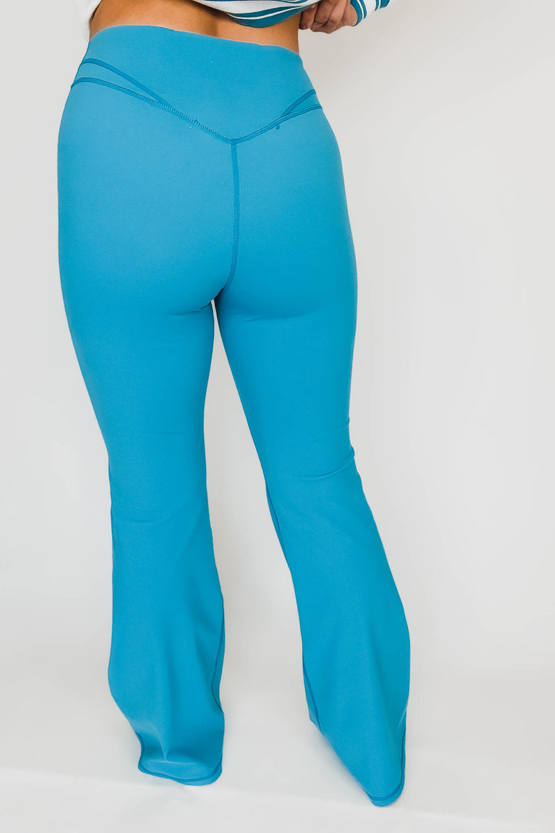 Contour Seam Blue Jay Leggings