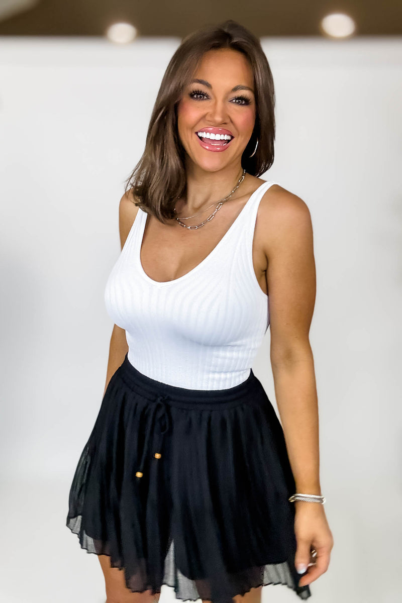 Black Draw String Pleated Shorts