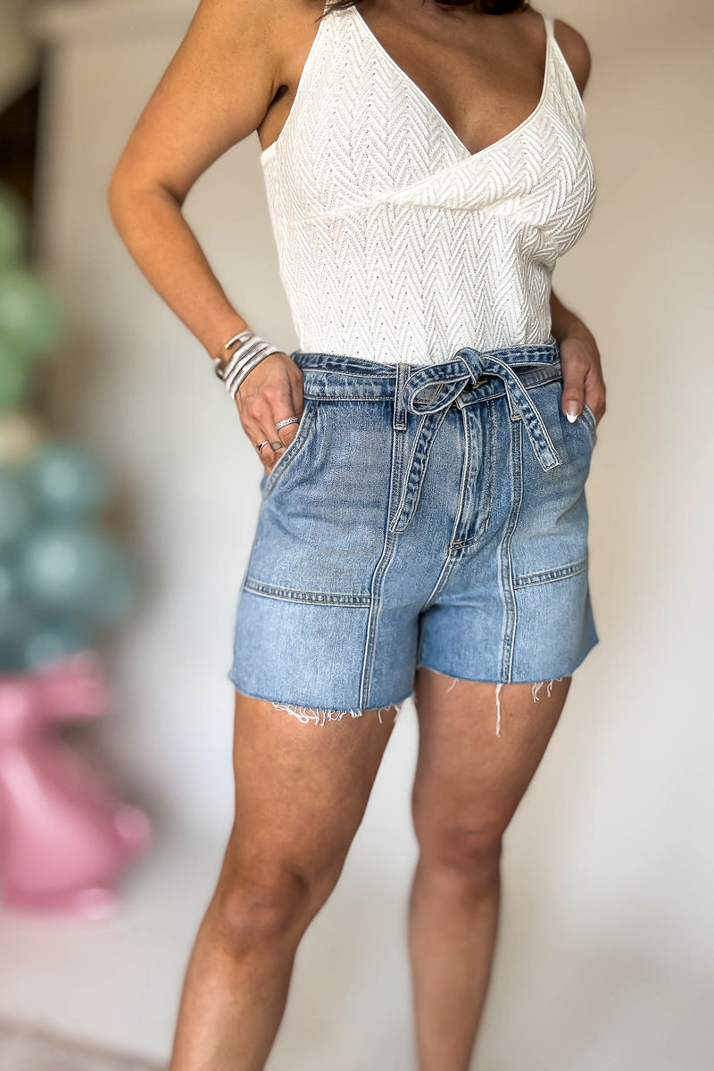 HIGH RISE TIE WAIST SHORTS WITH RAW CUT HEM
