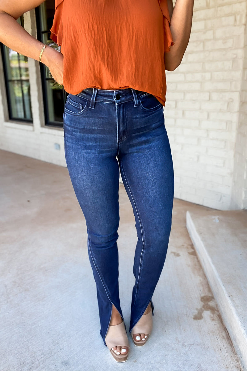 Flying Monkey High Rise Slim Straight W/Slit