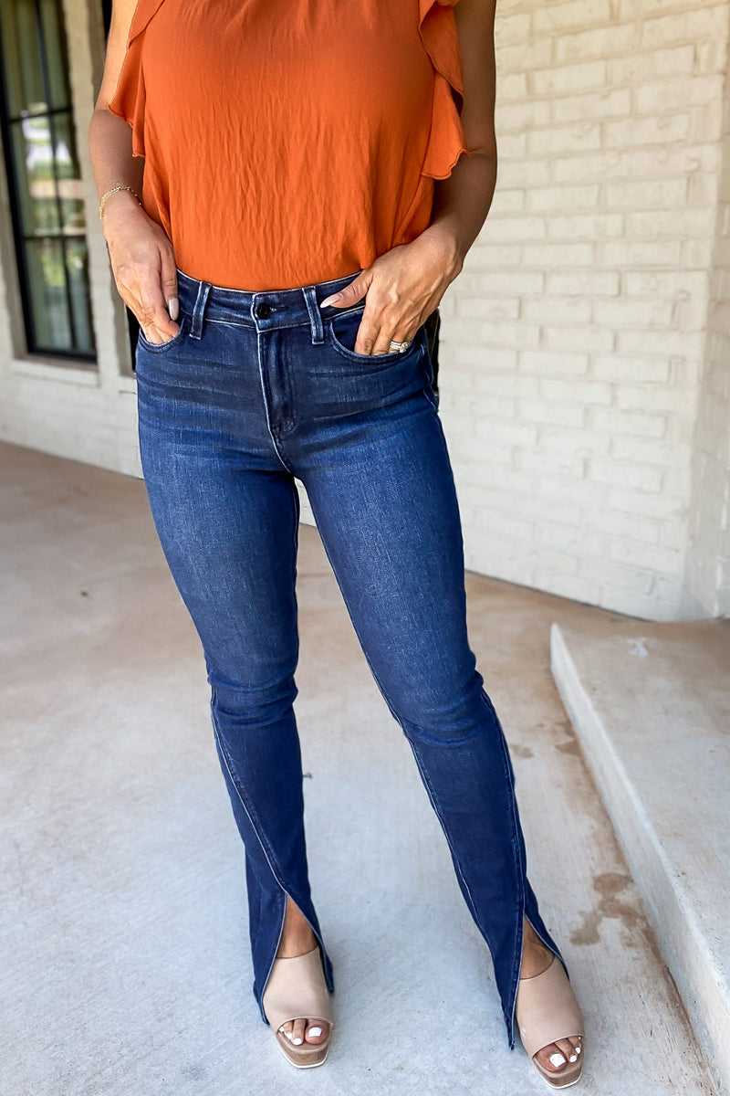 Flying Monkey High Rise Slim Straight W/Slit