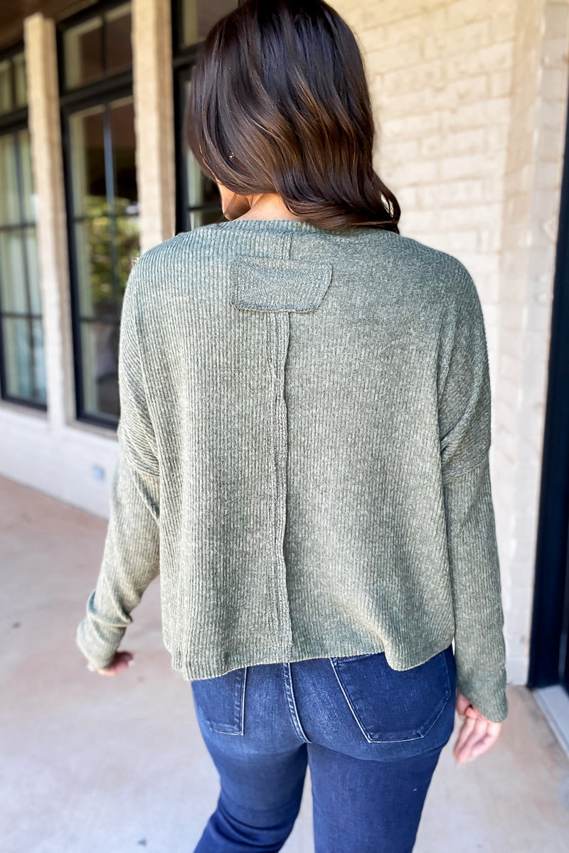 RIBBED DOLMAN LONG SLEEVE SWEATER