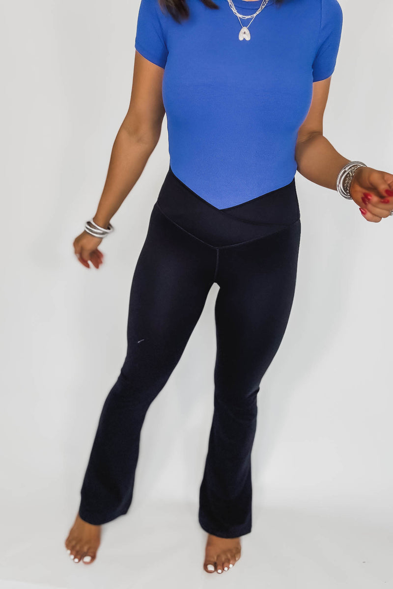 Black Venice Crossover Waist Yoga Pants