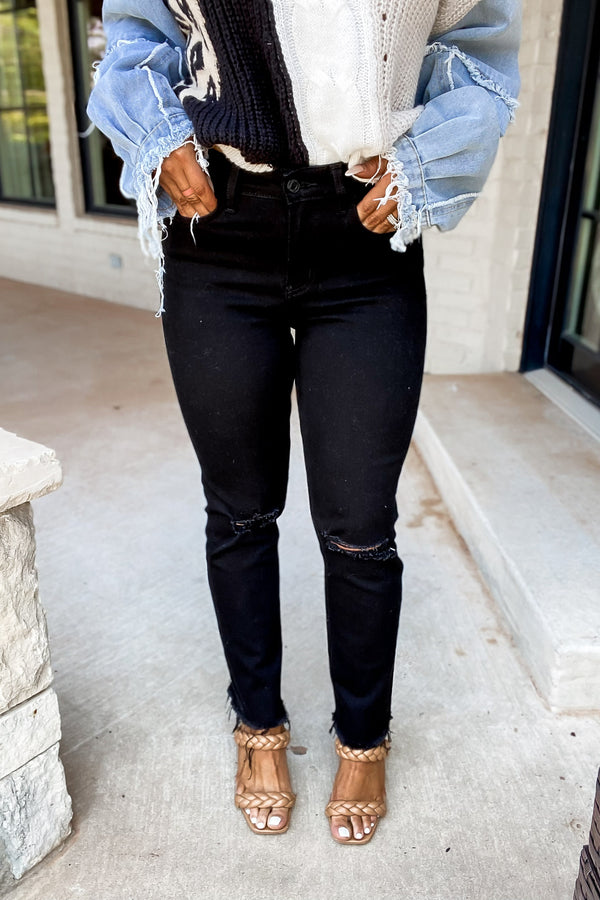 High Rise Straight w Raw Hem