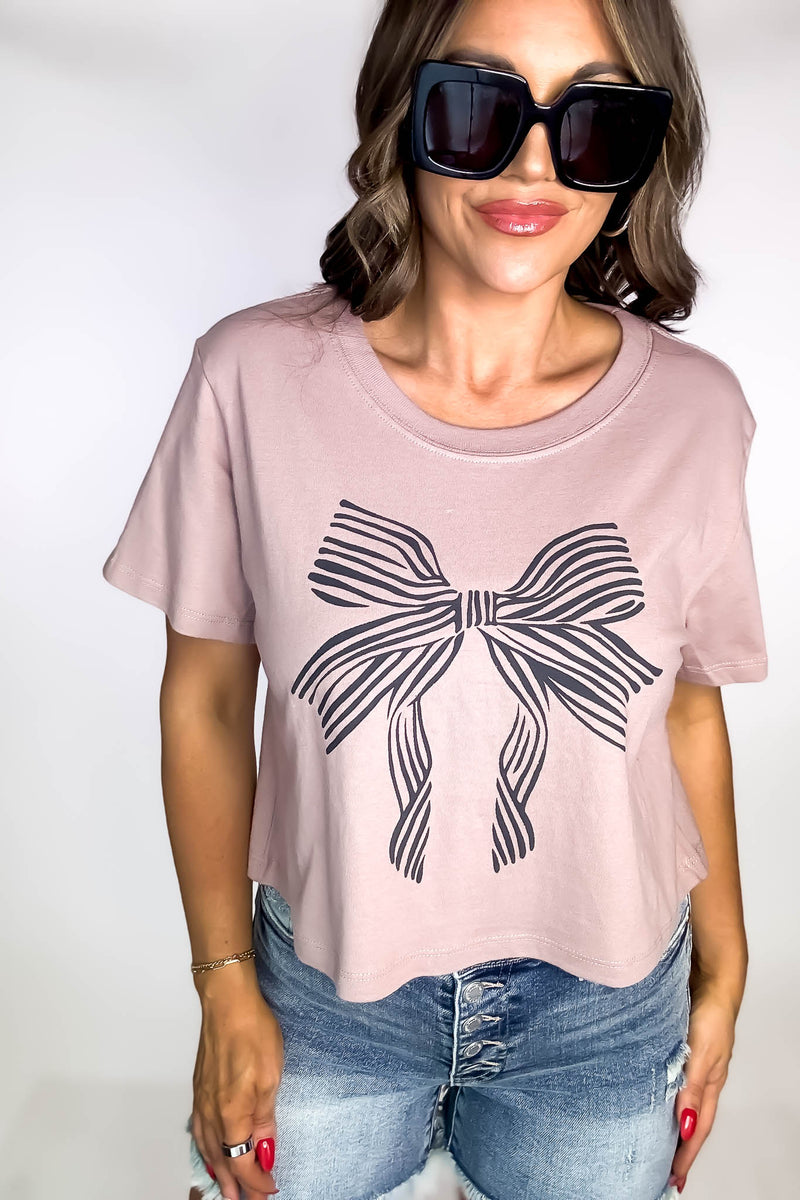 Bow Graphic Antler Crop Tee