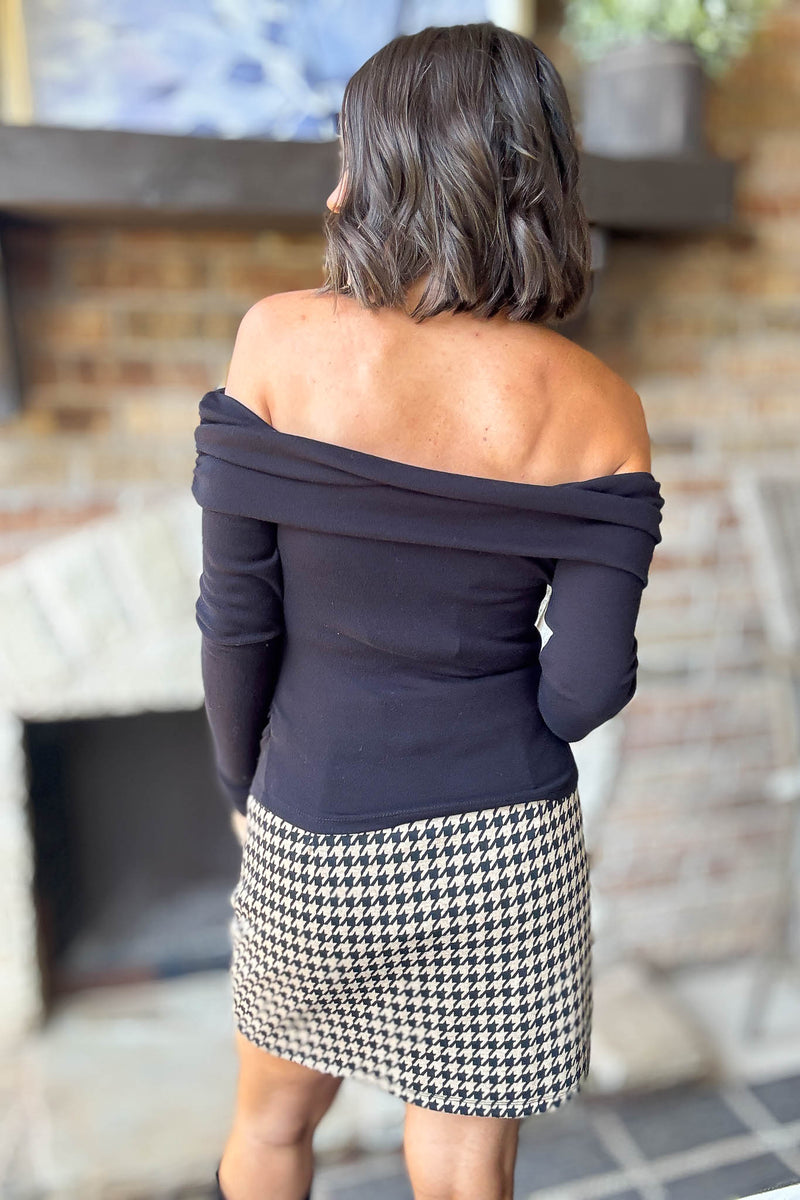Black Long Sleeve Off Shoulder Knit Top