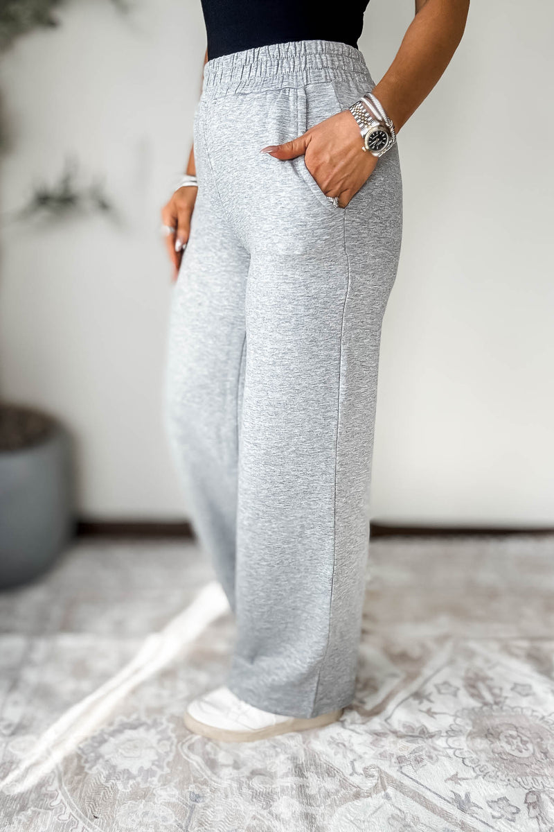 Fleece Heather Grey Mid-Rise Elastic Solid Pants