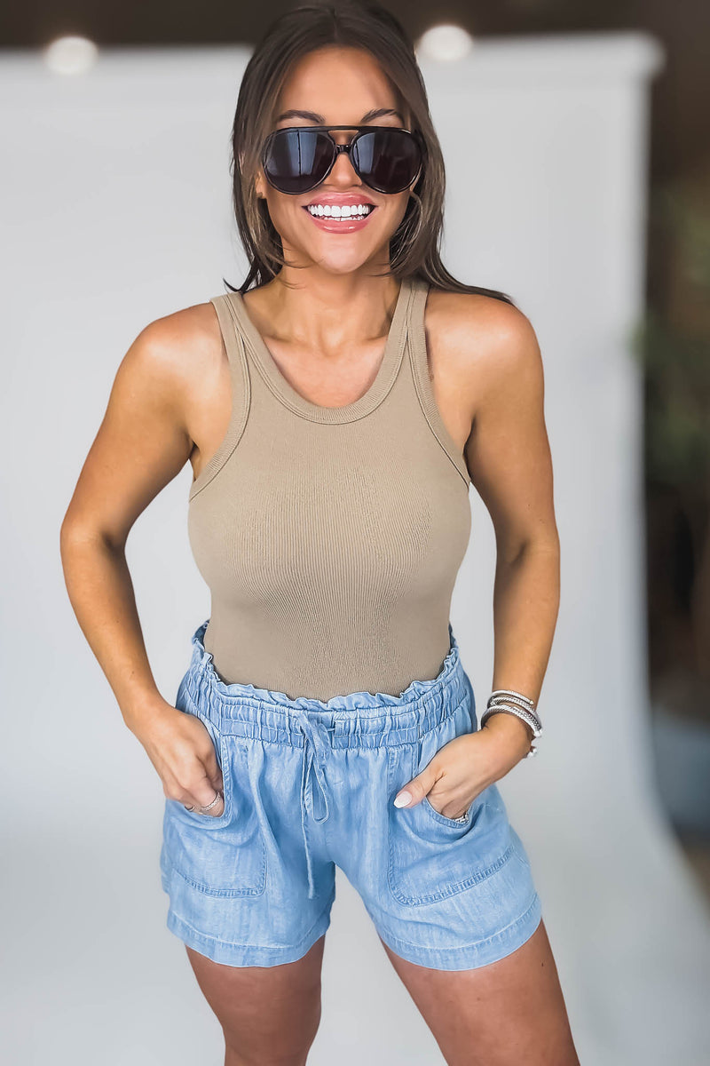Fine Ribbed Mocha Seamless High Neck Tank Top