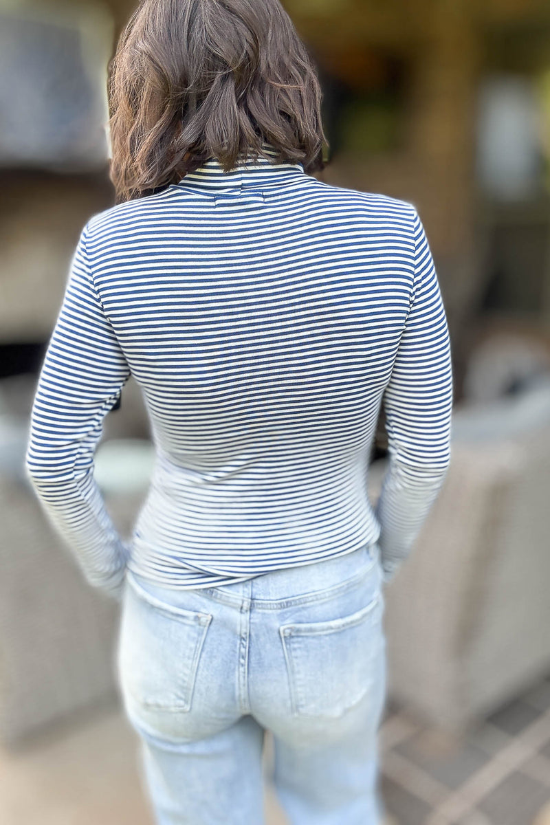 Long Sleeve Blue And White Turtle Neck Stripe Top