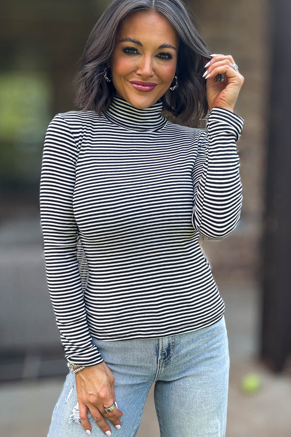 Long Sleeve Black And White Turtle Neck Stripe Top
