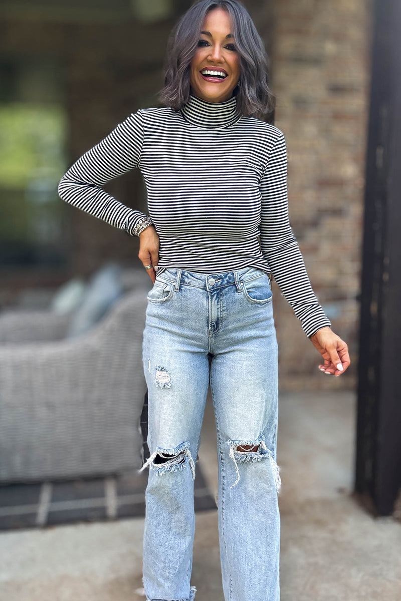 Long Sleeve Black And White Turtle Neck Stripe Top