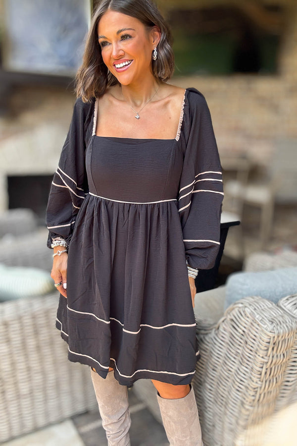 Black Long Sleeve Relaxed Shoulder Woven Dress With Contrast Dress