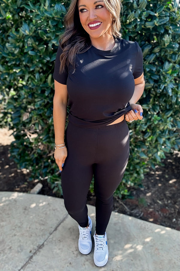 Basic Brushed T Shirt / Leggings Set