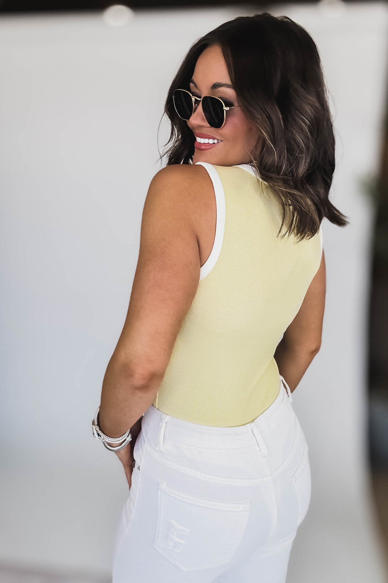 Round Neck Yellow/White Sleeveless Ribbed Color Block Bodysuit
