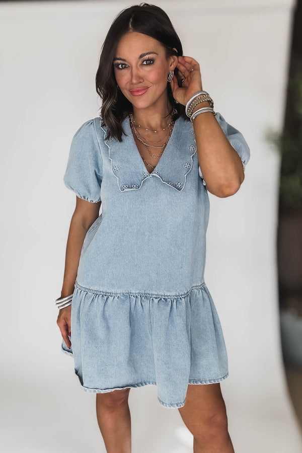 Light Wash Puff Sleeve Collard Denim Dress