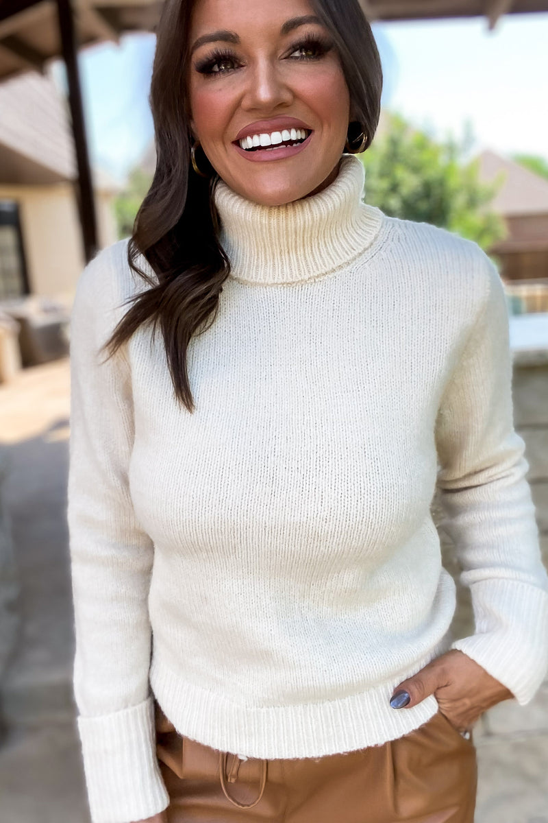 Reflections Oatmeal Solid Cuffed Long Sleeves Knit Pullover