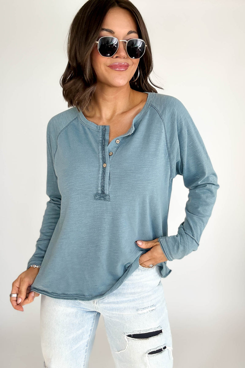 Chambray Garment Dye Raglan Sleeve Henley
