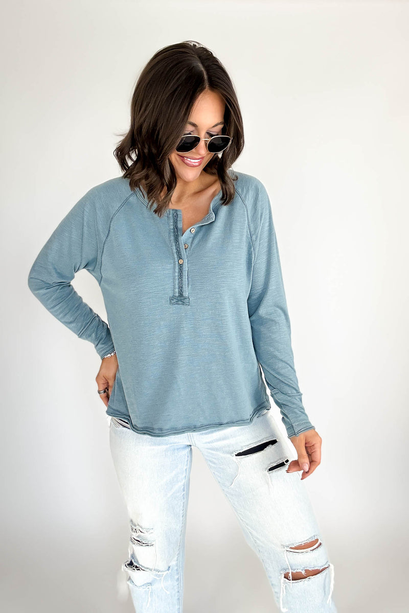 Chambray Garment Dye Raglan Sleeve Henley