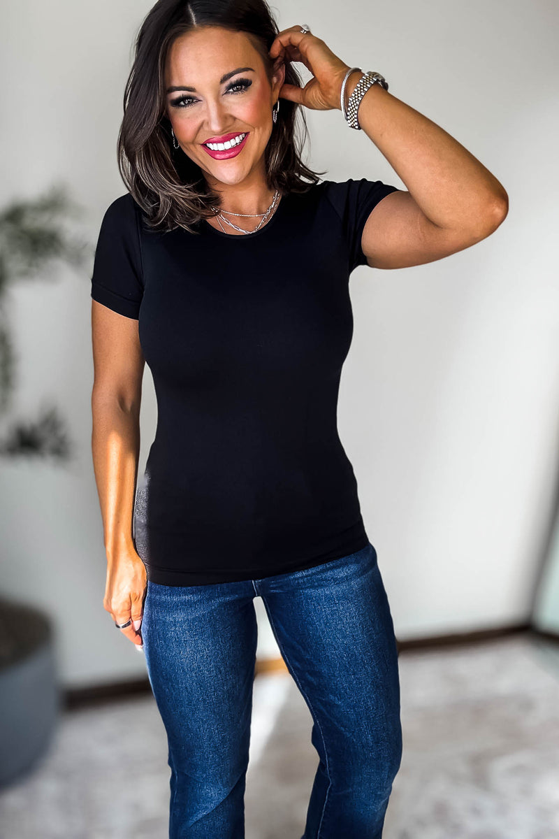 Seamless Round Black Neck Short Sleeve Top.