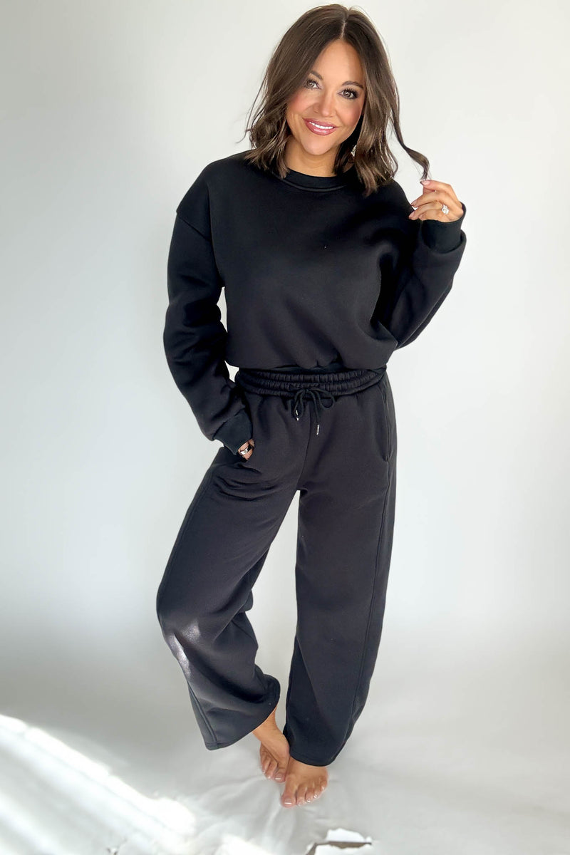 Cozy Black Sweatshirt Top