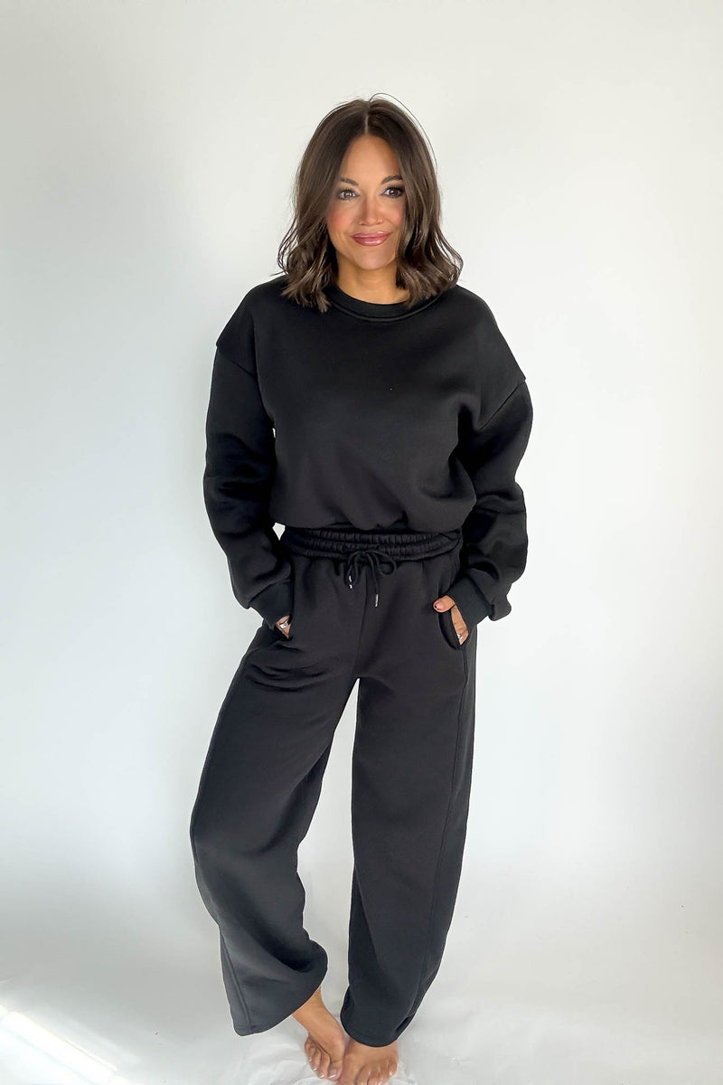 Cozy Black Sweatshirt Top