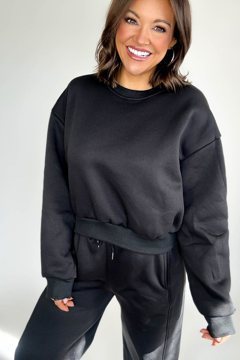 Cozy Black Sweatshirt Top