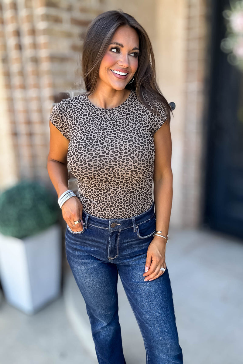 Leopard Round Neck Short Sleeve Knit Bodysuit