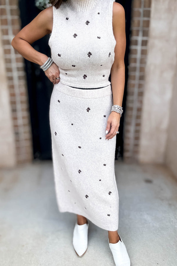 Le Lis Embroidery Detail Midrise Midi Skirt