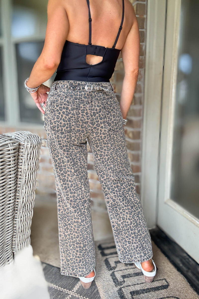 Le Lis Mid-rise Leopard Print Boyfriend Jeans