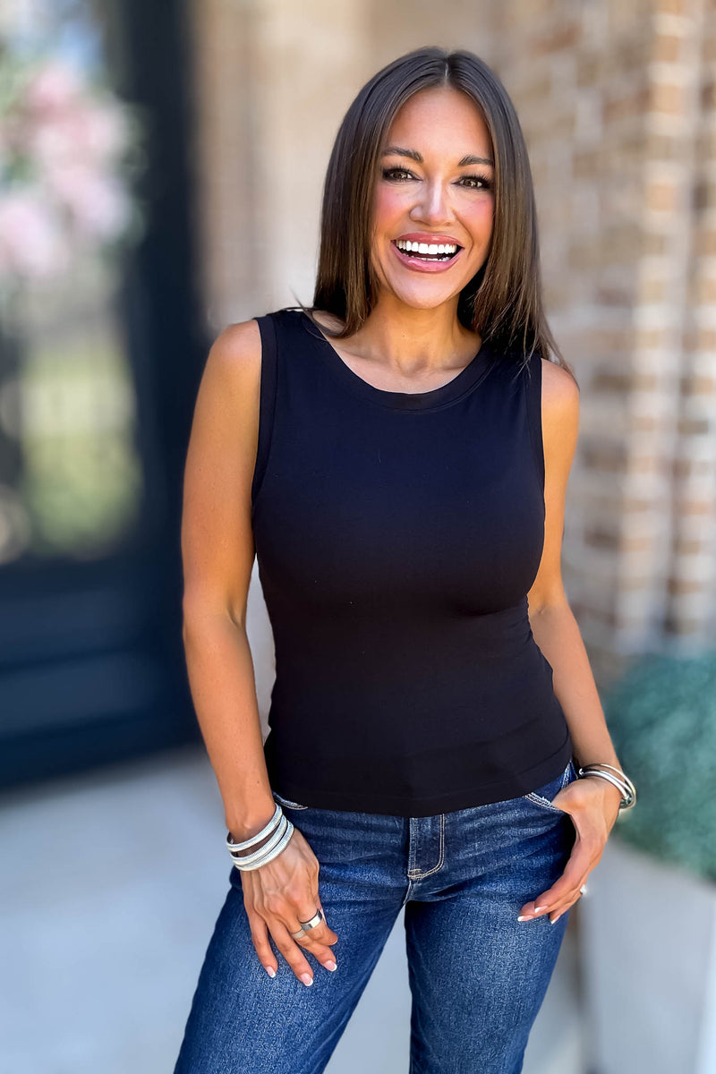 Love Tank Black Seamless Round Neck Tank Top