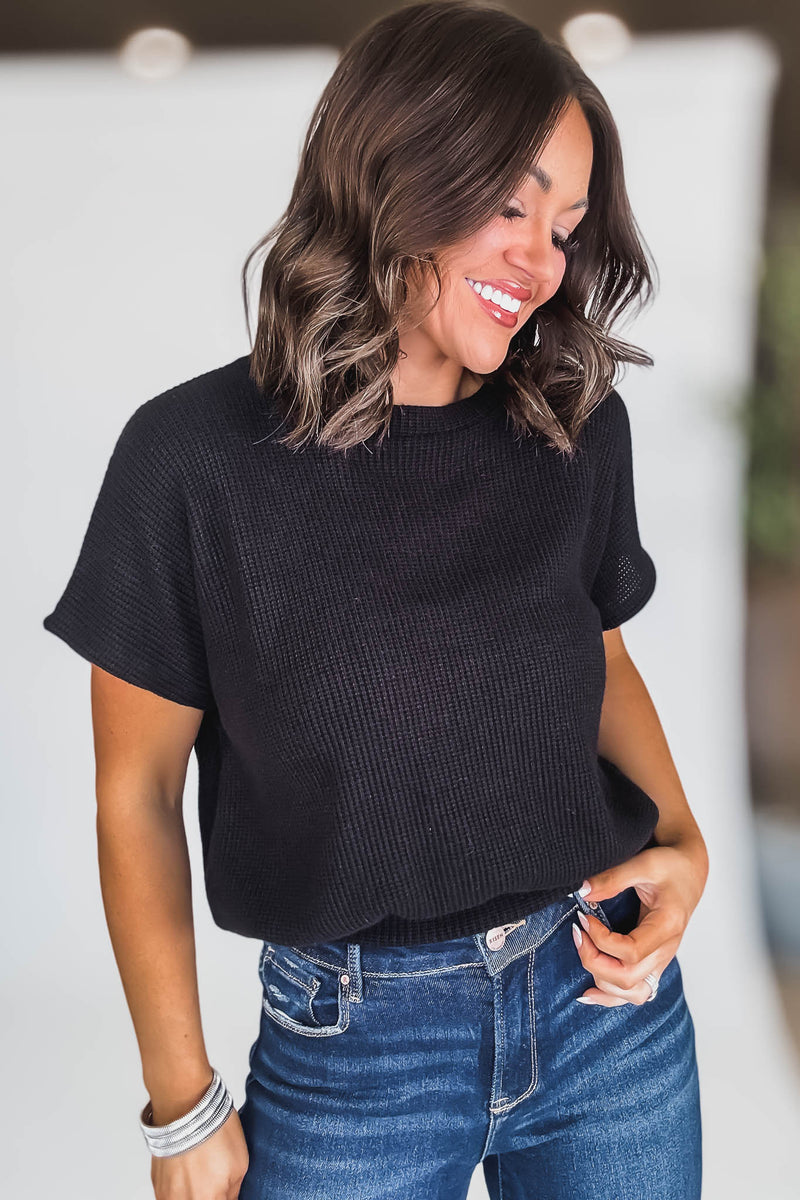 Round Neck Black Banded Botton Short Sleeve Sweater