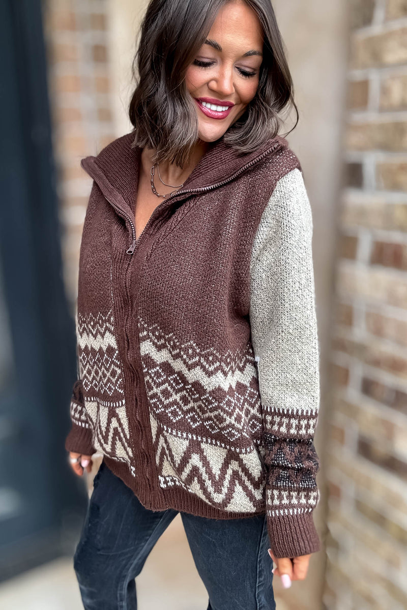 Brown Zipper Closure Front Pockets Print Sweater