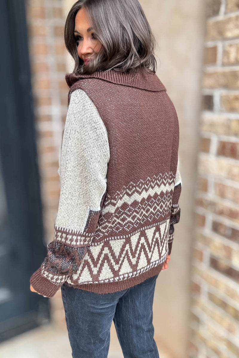Brown Zipper Closure Front Pockets Print Sweater