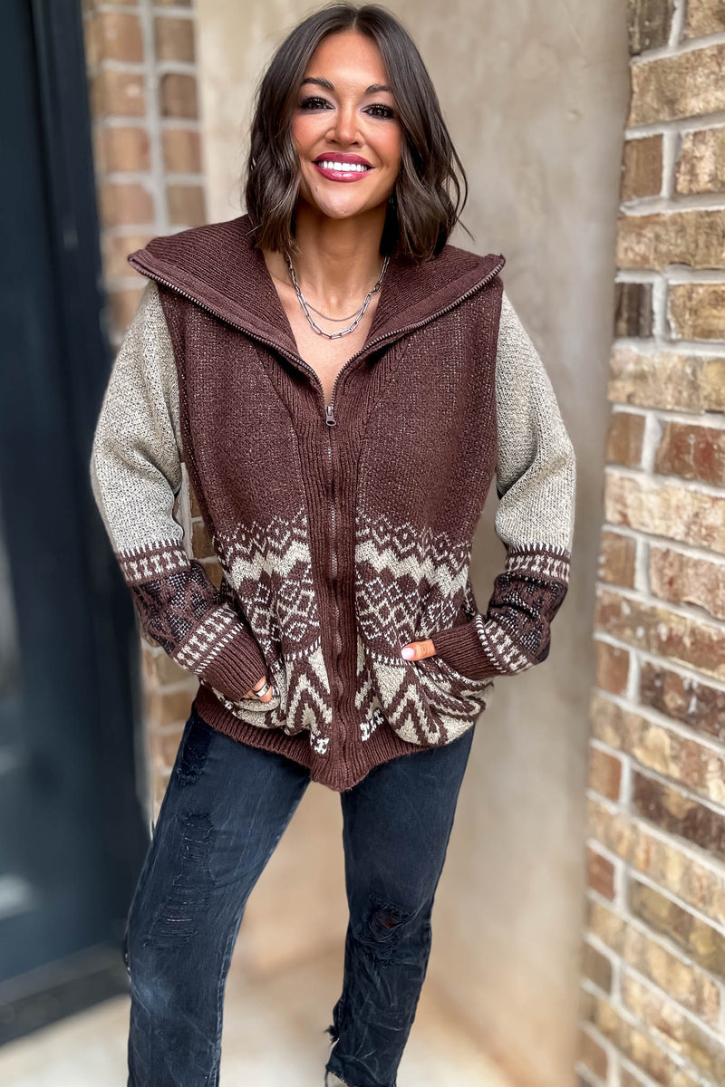 Brown Zipper Closure Front Pockets Print Sweater